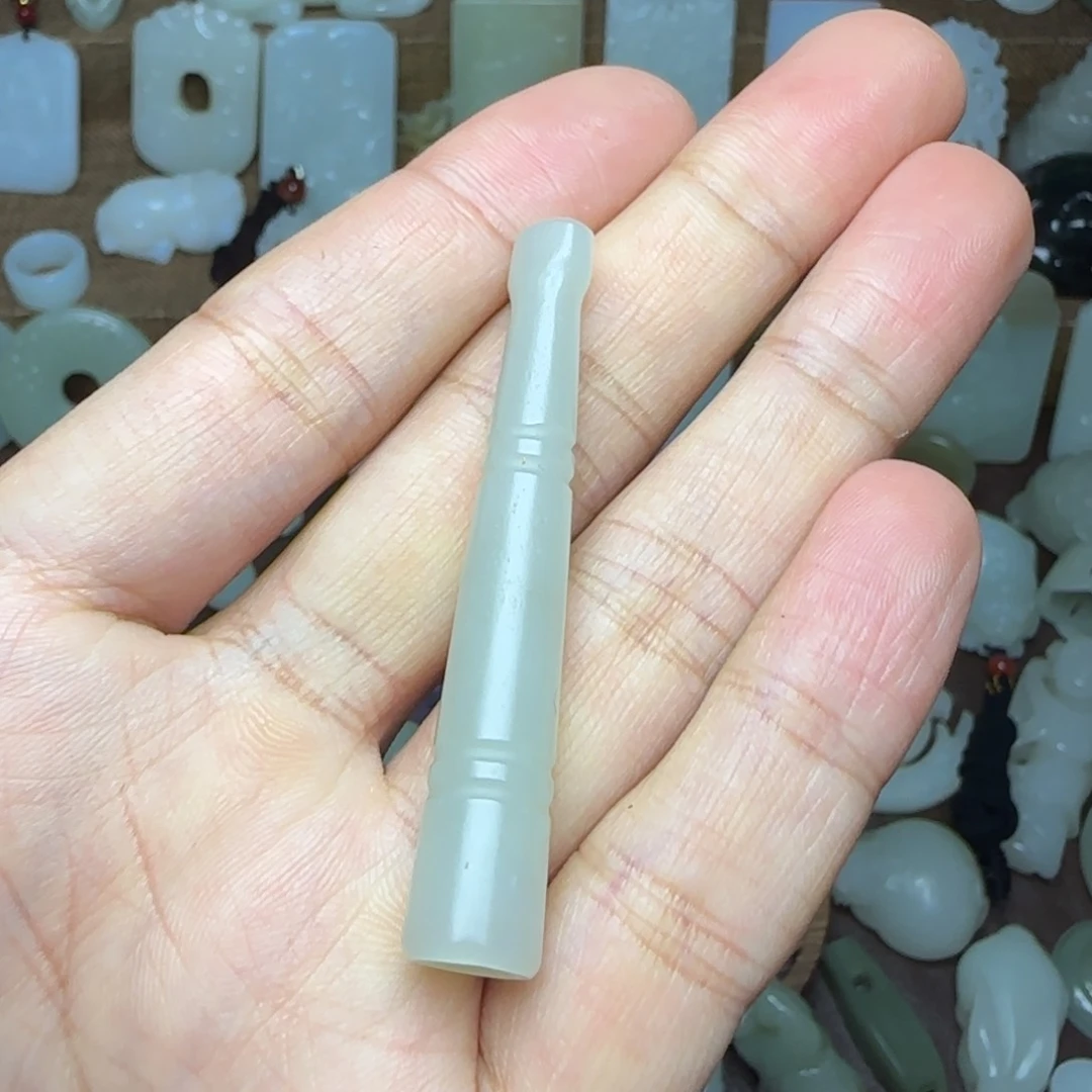 和田玉挂件未镶嵌细支