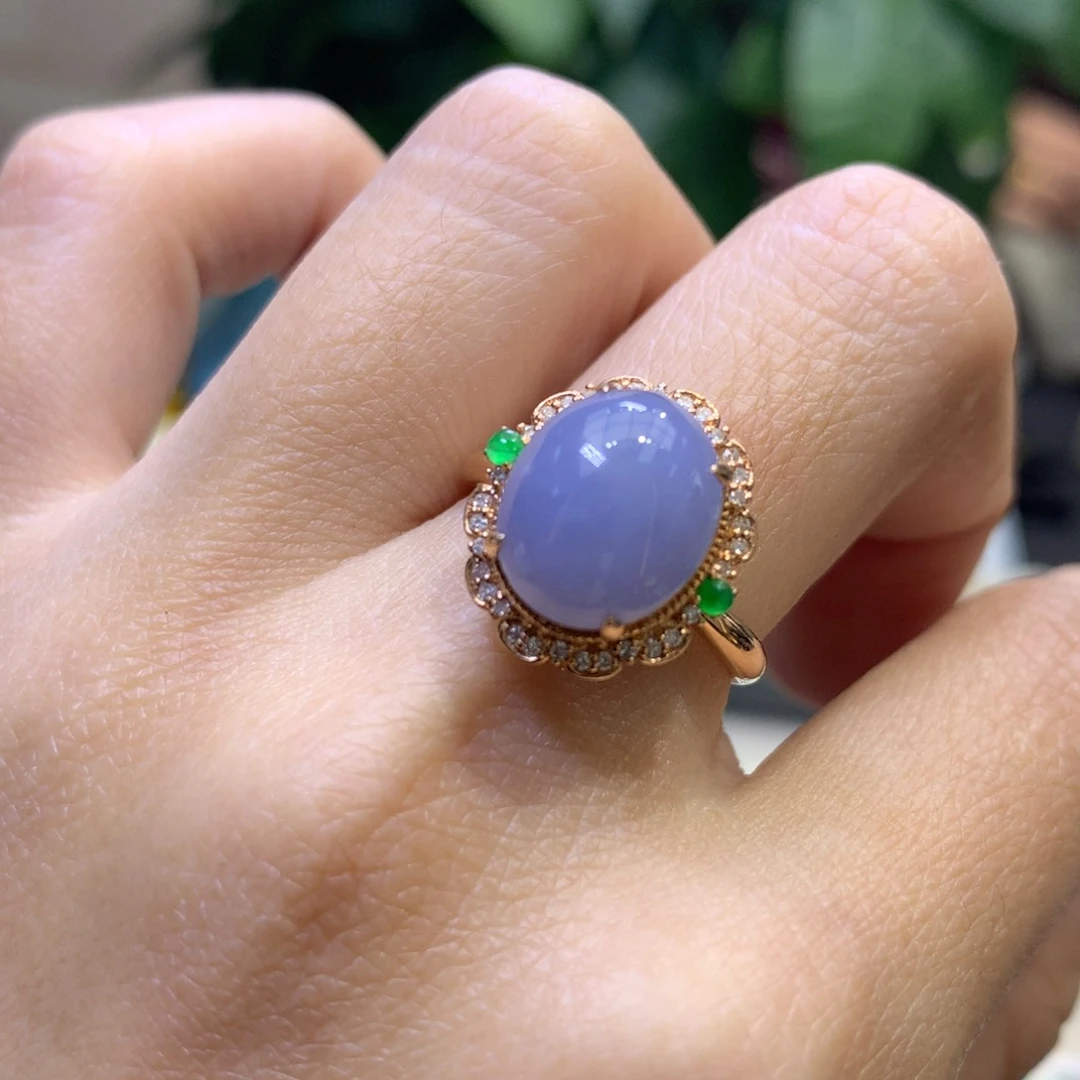 翡翠颈饰18K金镶嵌翡翠