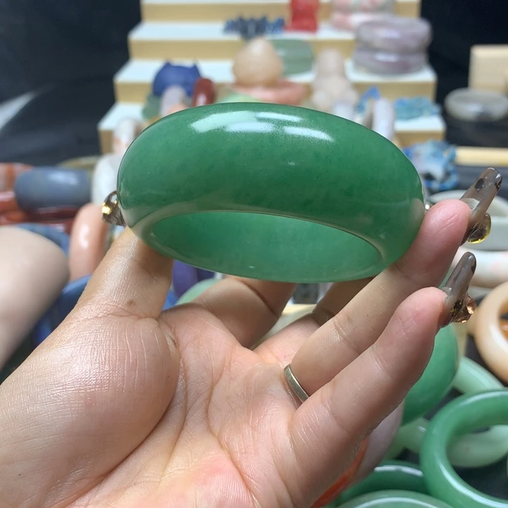 未镶嵌手镯石英质玉?****✨