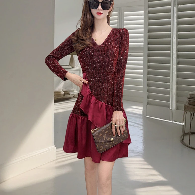 秋装新款赫本风小黑裙 闪闪亮钻茶歇法式连衣裙荷叶边A字裙