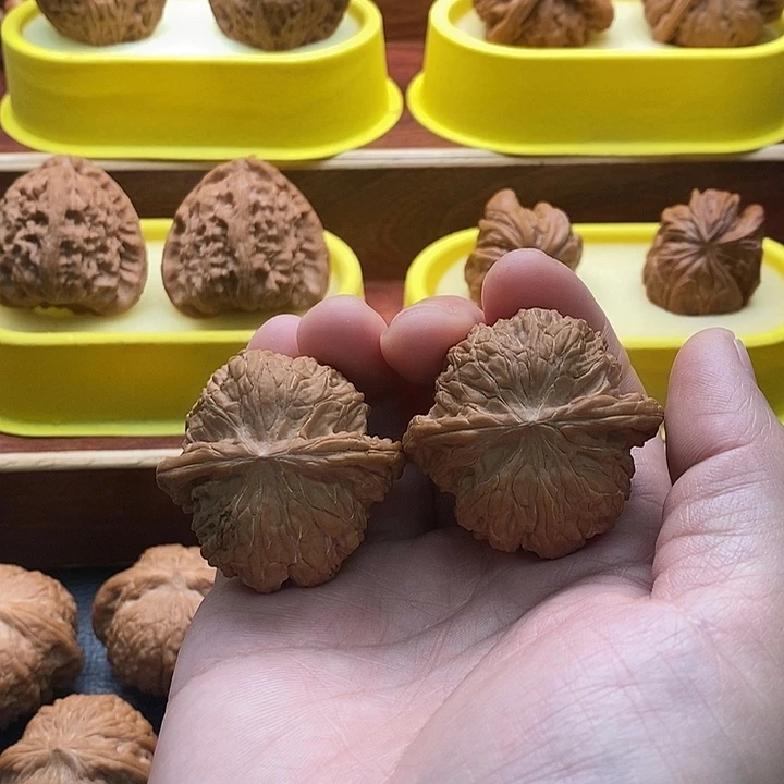 文玩核桃吊坠磨盘