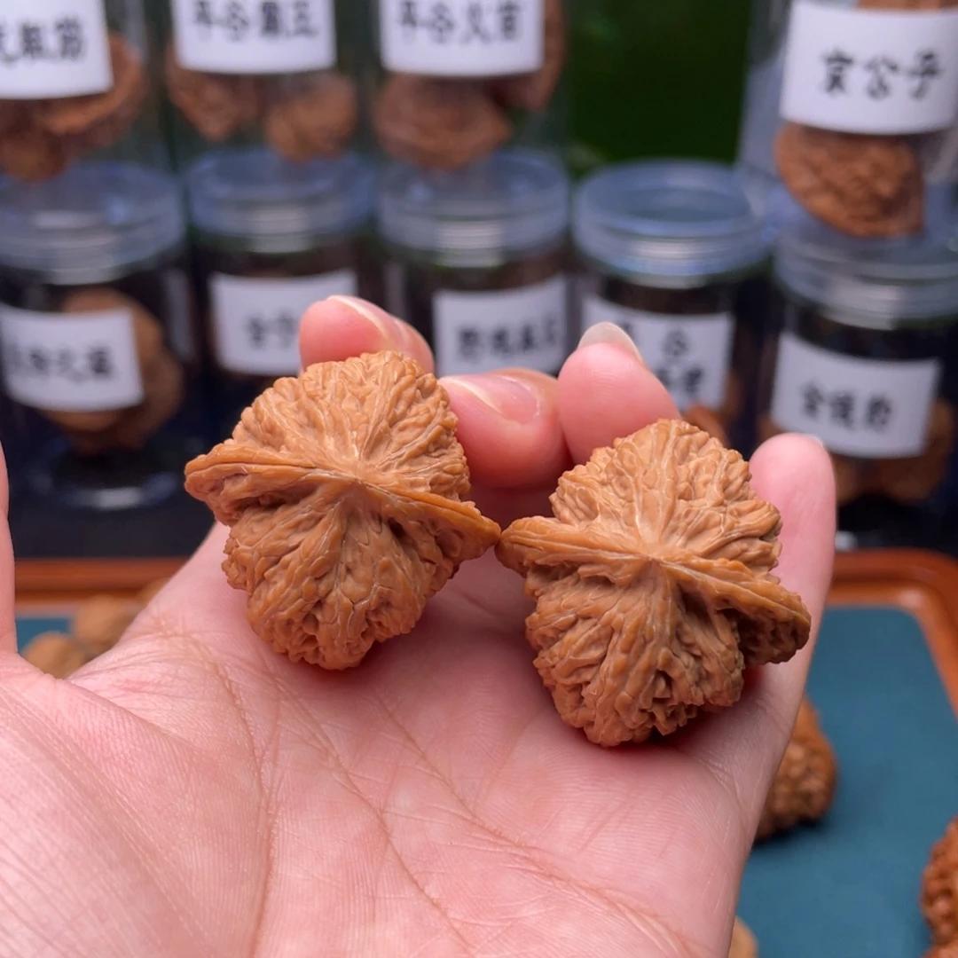文玩核桃吊坠36全品承德密纹