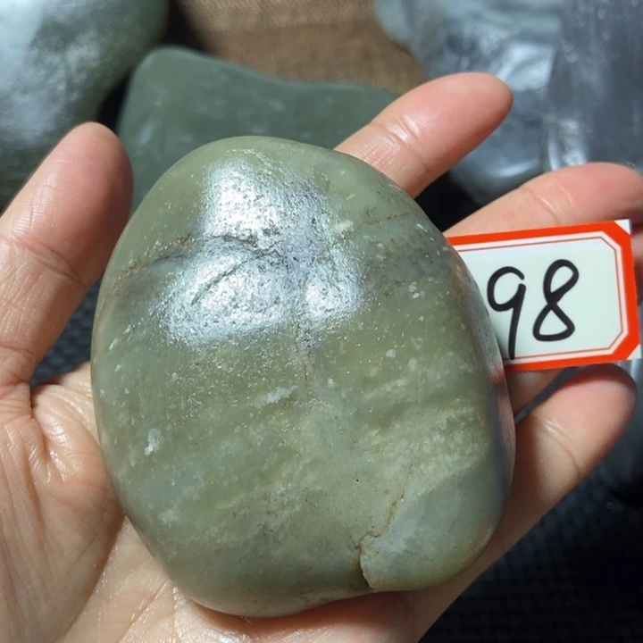 未镶嵌和田玉挂件