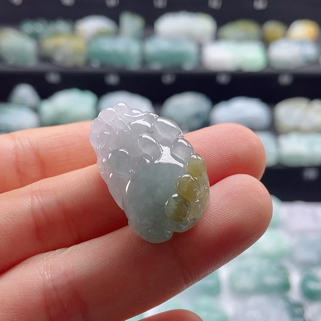 颈饰未镶嵌翡翠翡翠貔貅