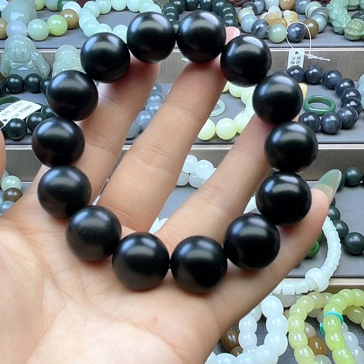 手链未镶嵌和田玉