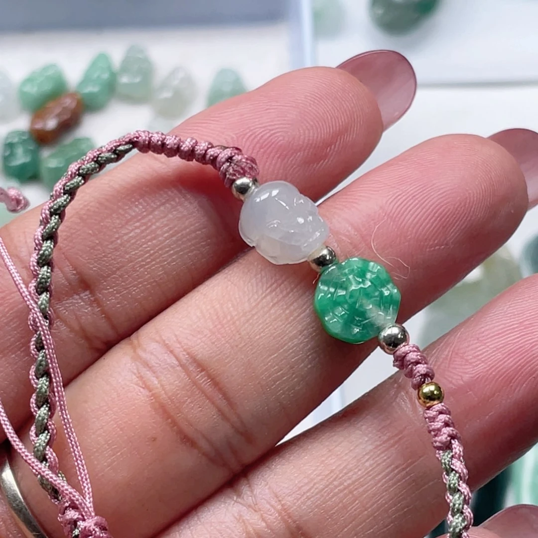 翡翠未镶嵌颈饰66666666