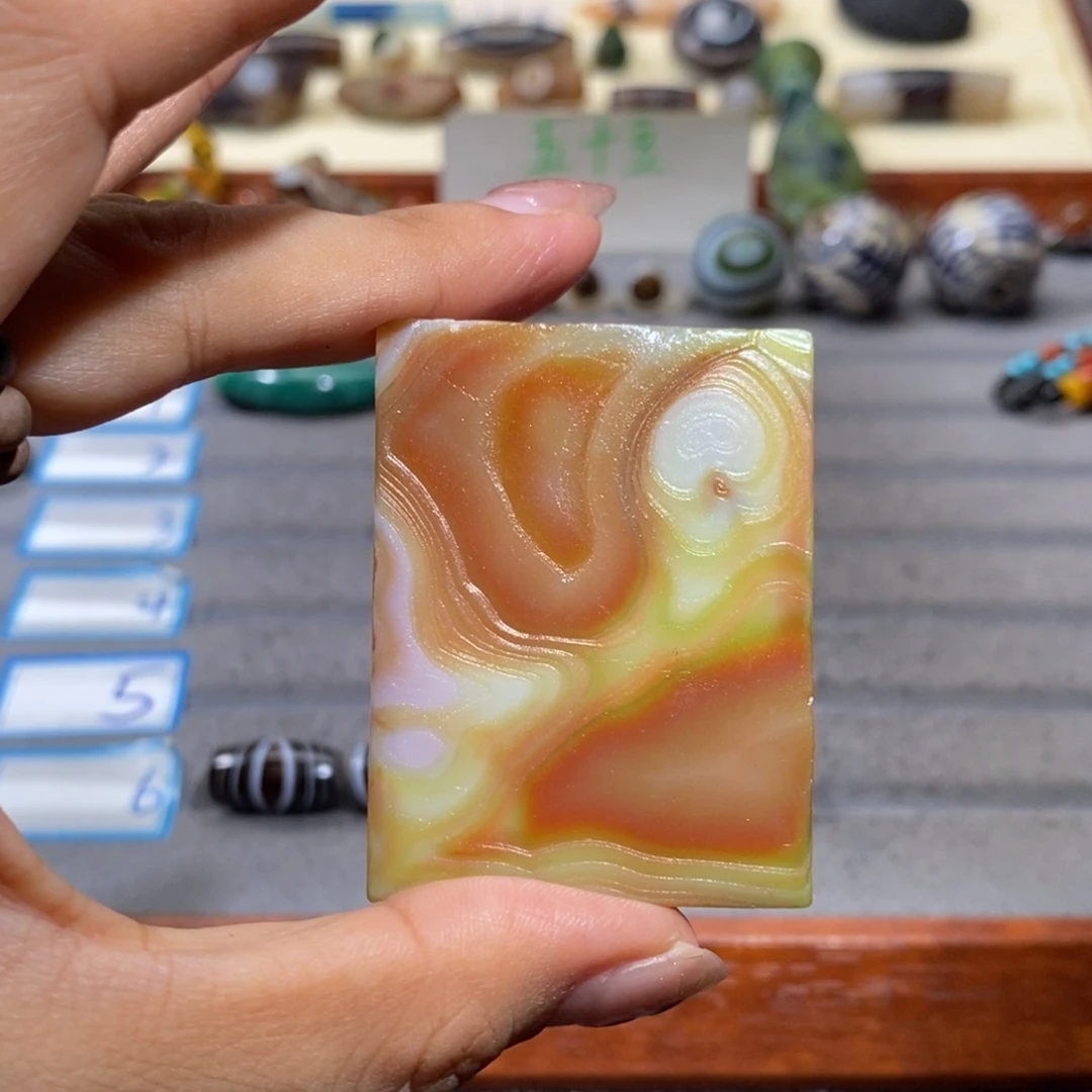 旋***兹合金颈饰玛瑙/玉髓