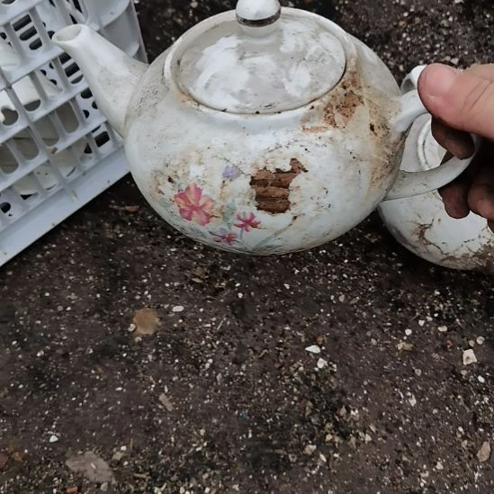 跟***酒瓷器微瑕不退不换