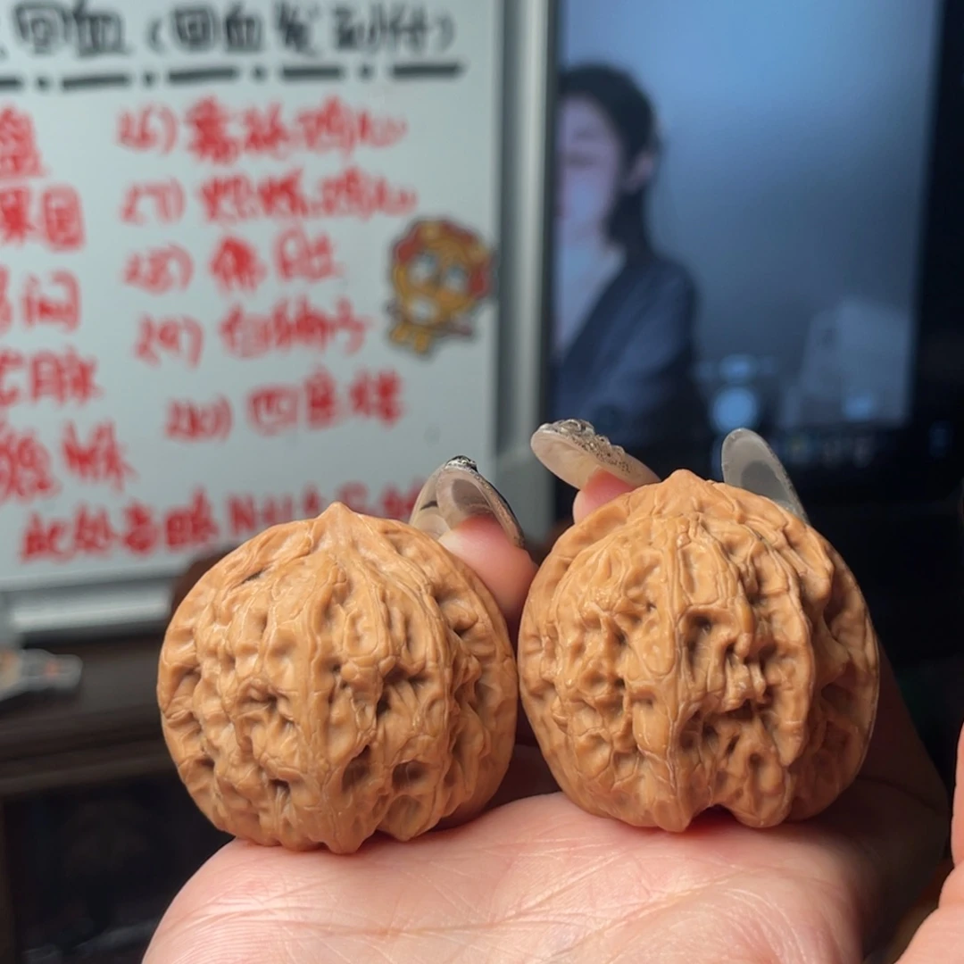 文玩核桃吊坠佛肚40mm