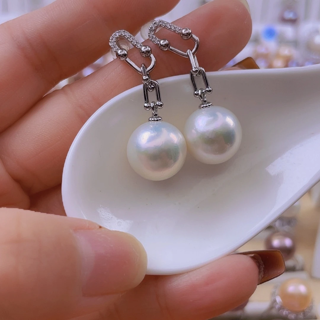 淡水珍珠未镶嵌耳饰