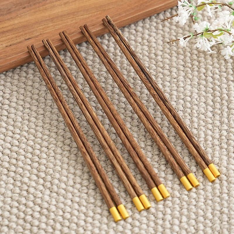 致典高档福字实木筷子五双家用精致筷子防滑防霉无漆盒装家用筷子