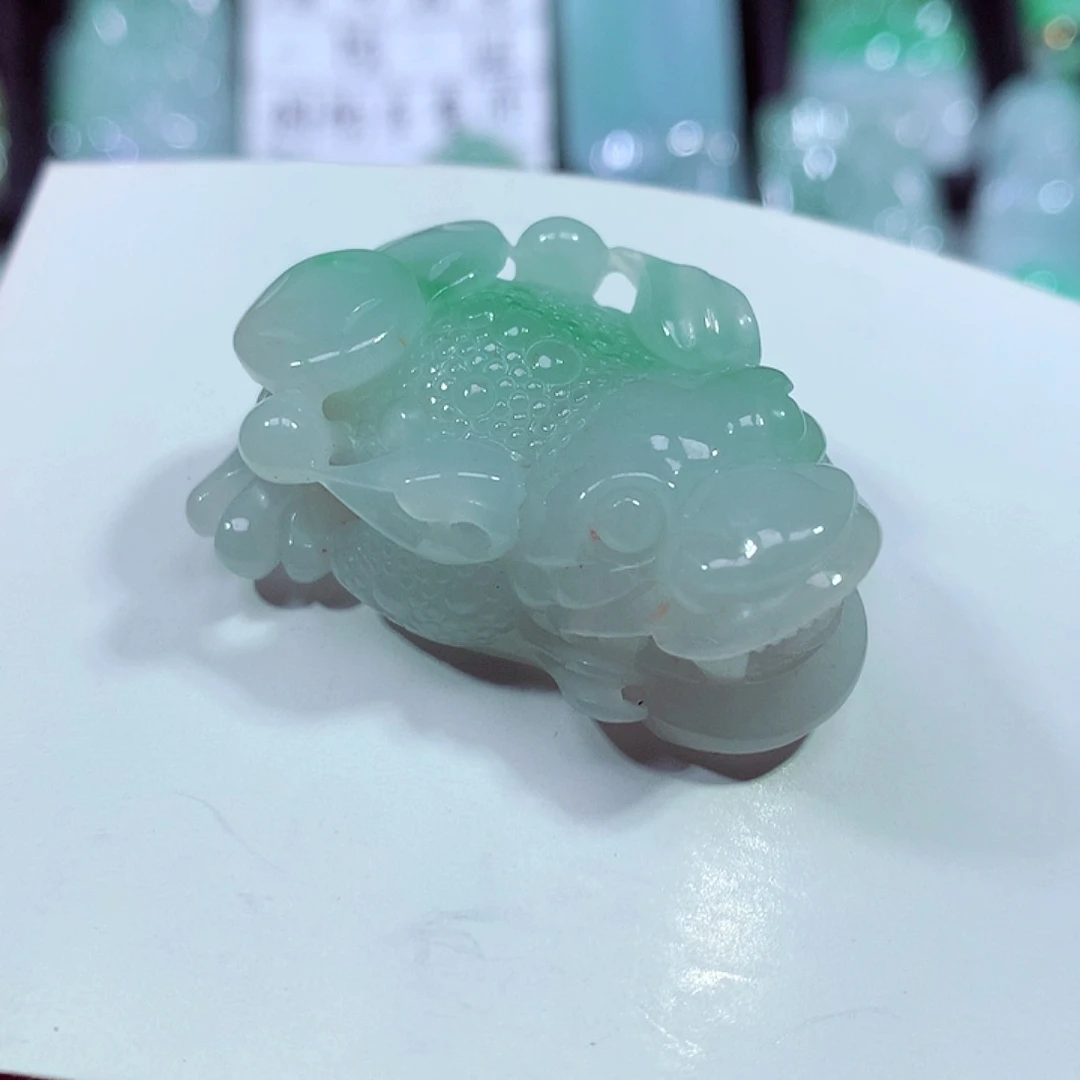 翡翠未镶嵌颈饰缅甸翡翠