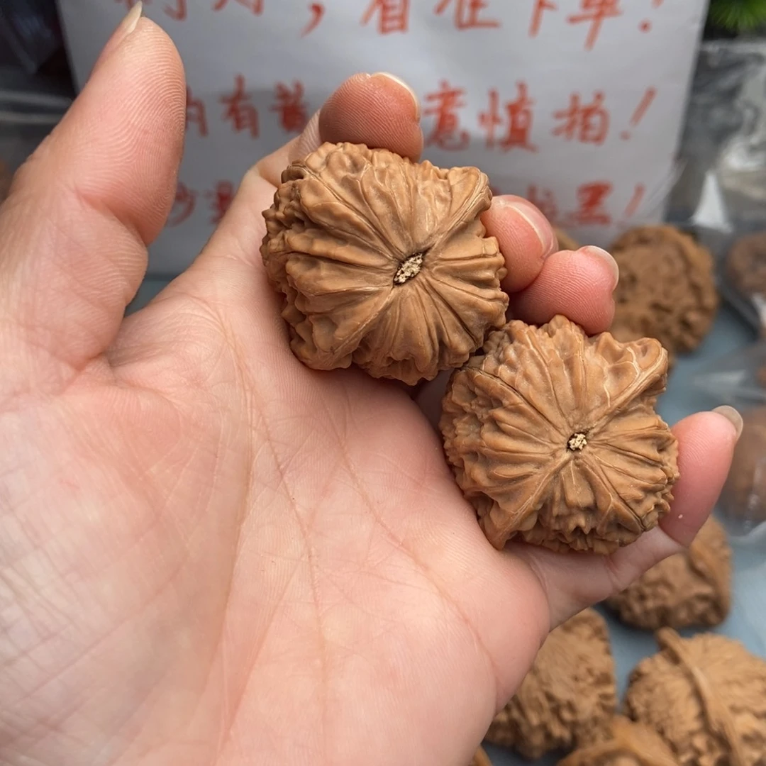 文玩核桃吊坠樱****7磨盘19