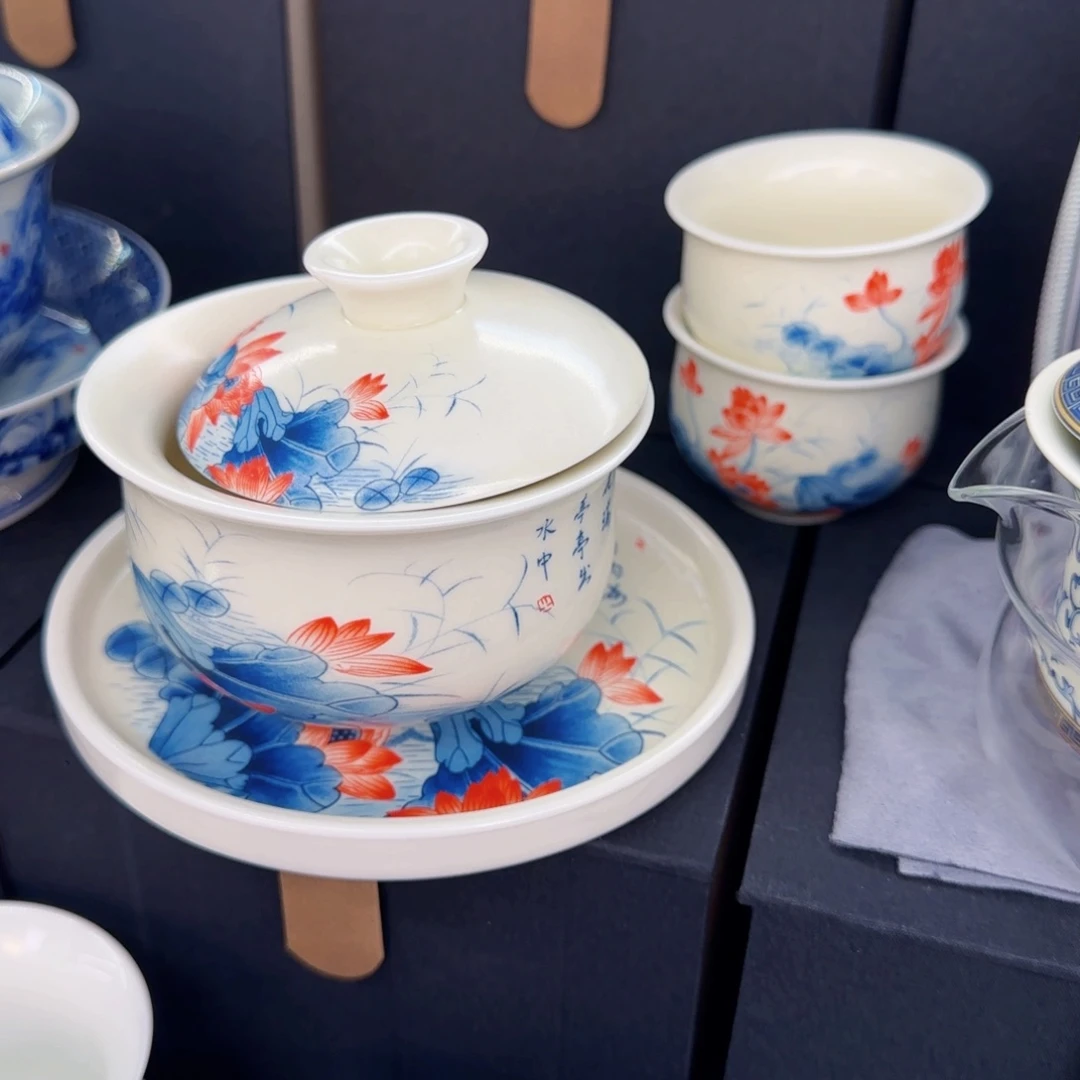 这些盖碗真好看！！！