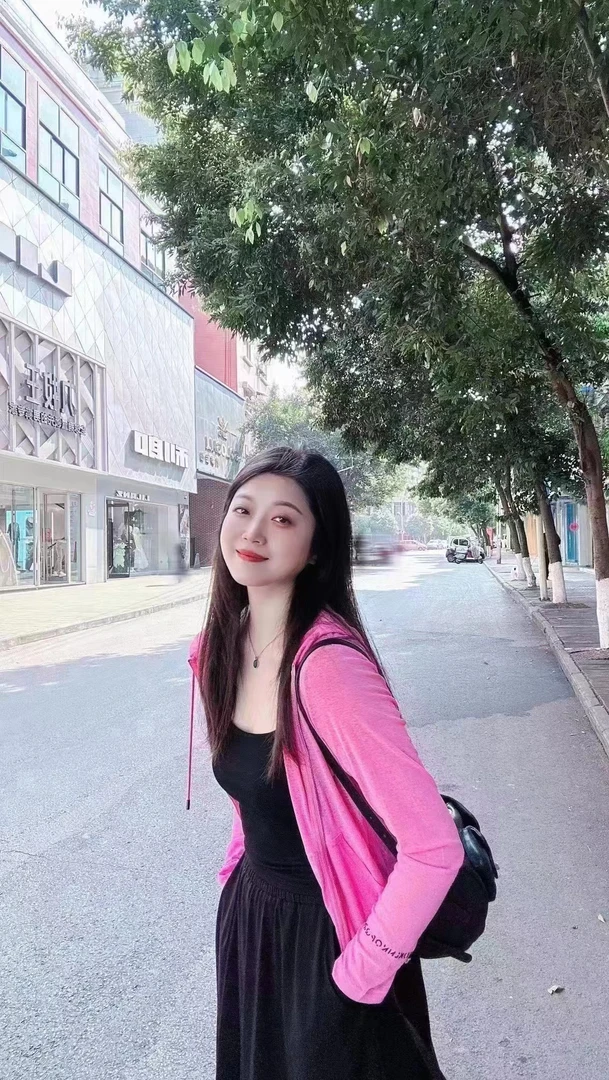 俪妍LIVELY•YAN2025夏季新品