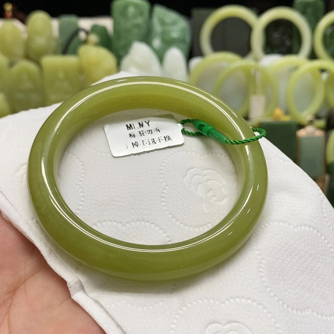【闪购商品】未镶嵌手链和田玉