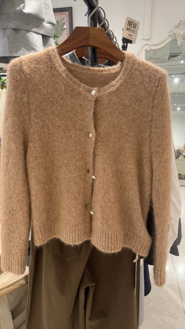 【门店同款】ENJOY冬季巴洛克珍珠毛开衫 155549621