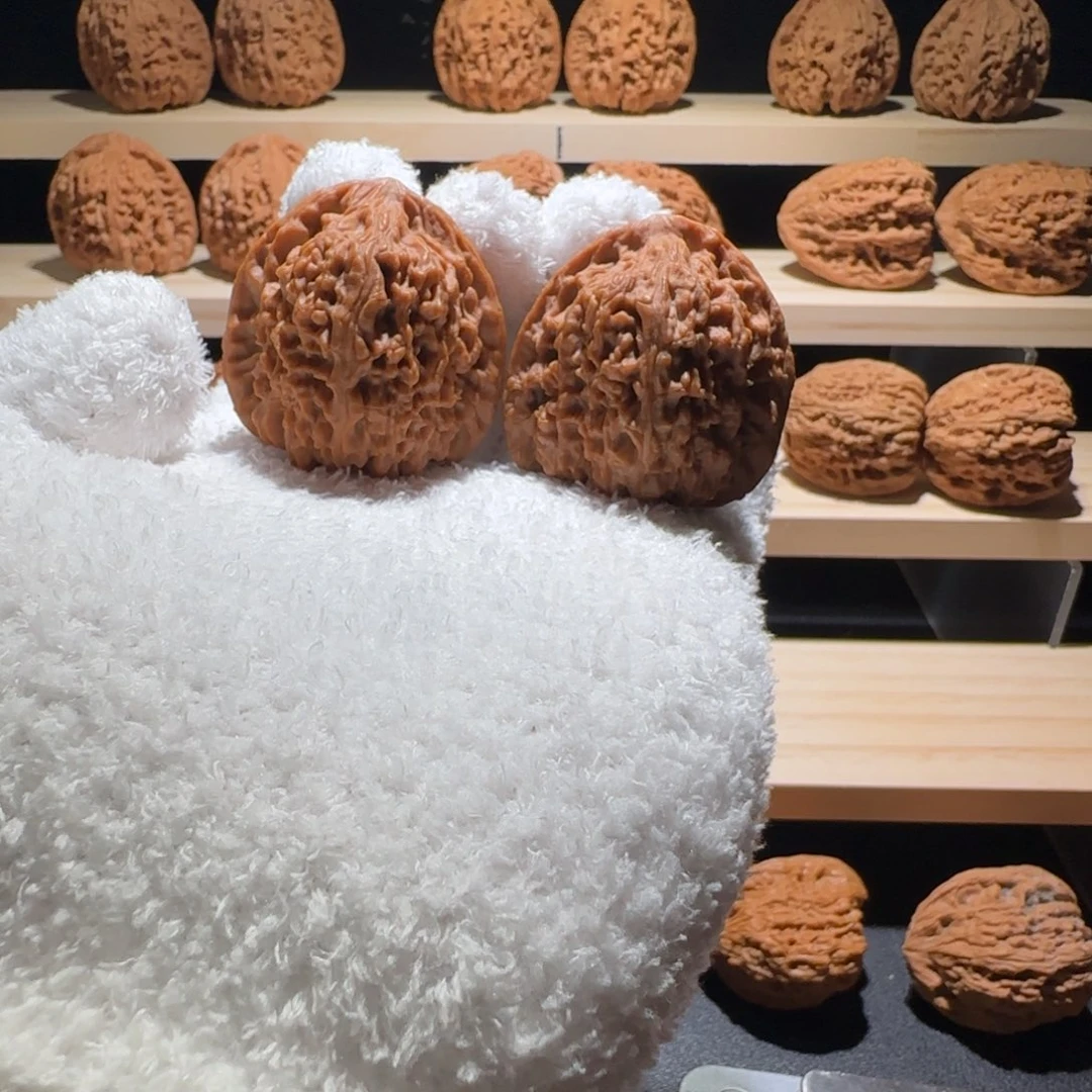 文玩核桃吊坠41奥迪三角