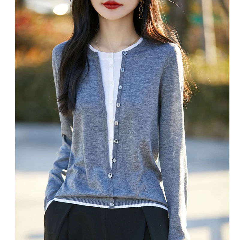 春秋新款女士精纺羊毛针织衫假两件圆领长袖显瘦时尚百搭宽松