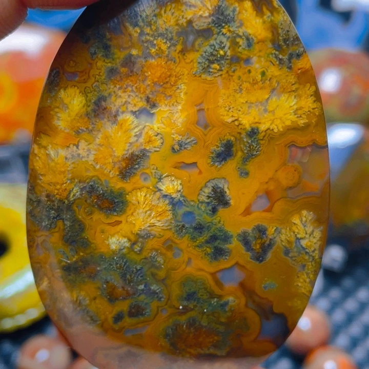 L***Y玛瑙/玉髓合金战国红