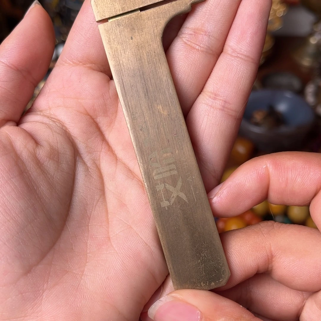 小**.闪闪工艺品工艺品