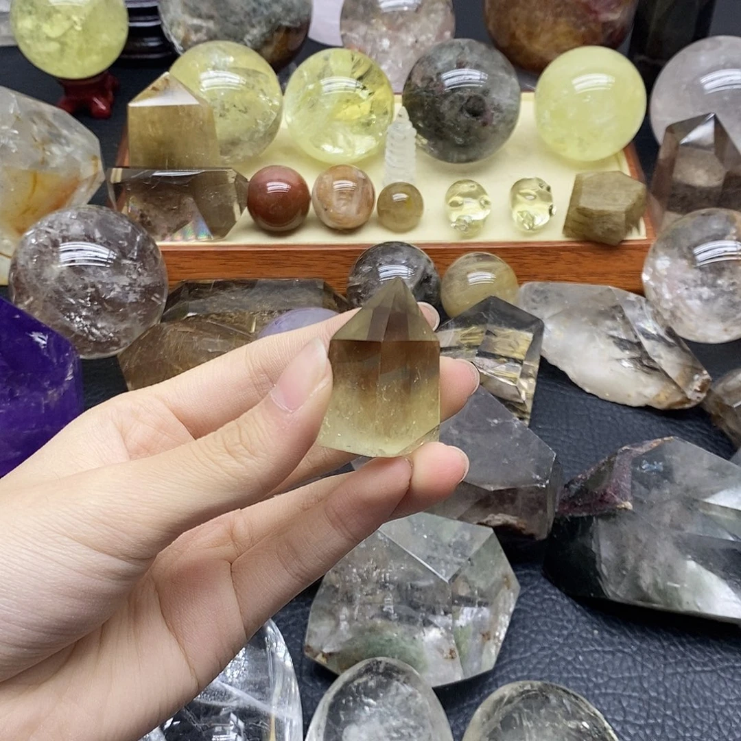 水晶未镶嵌珠宝半成品124水晶石