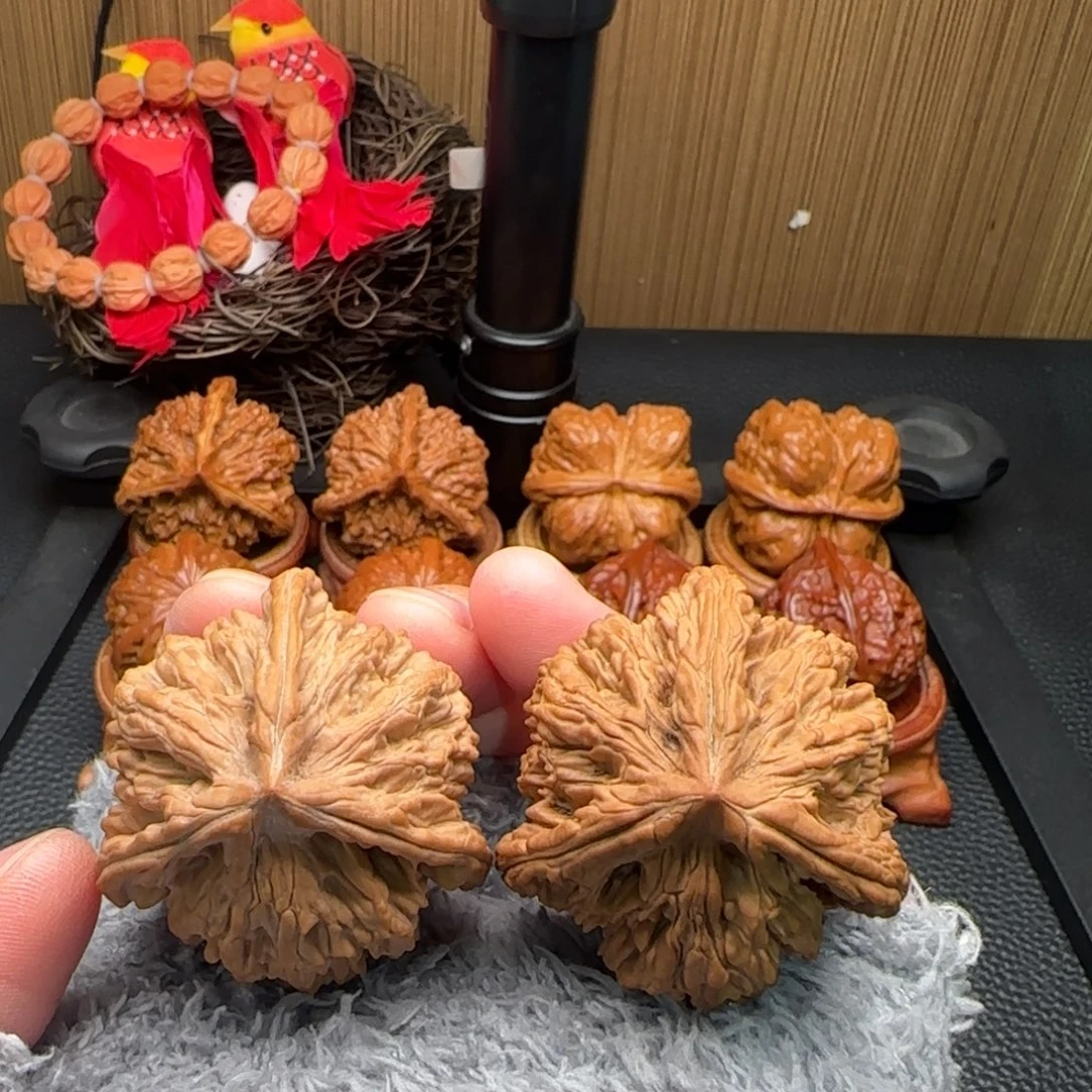 文玩核桃把件虎头奔全品41