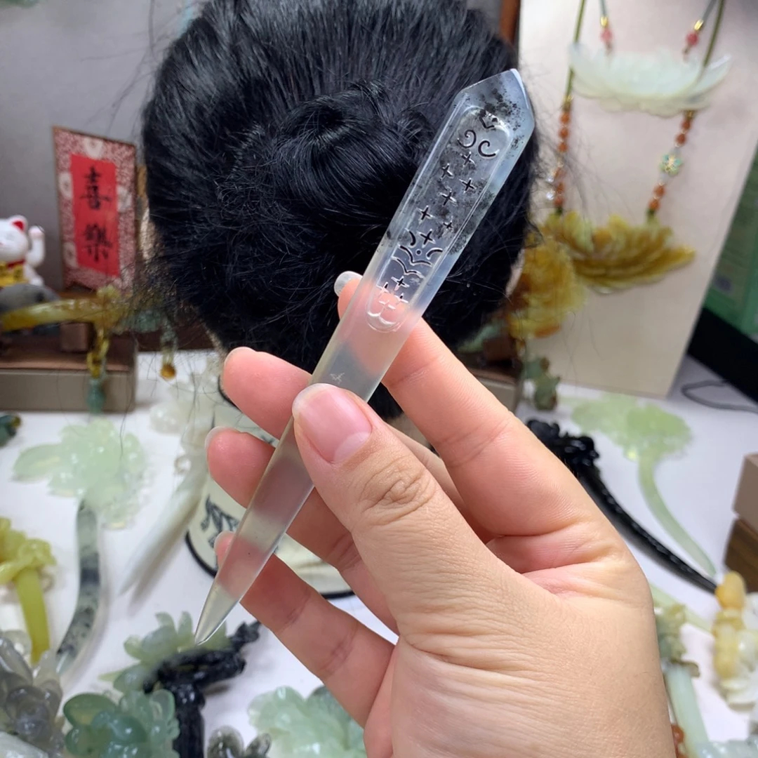 蛇纹石玉未镶嵌发饰