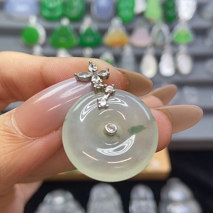 翡翠银S925镶嵌颈饰平安扣吊坠