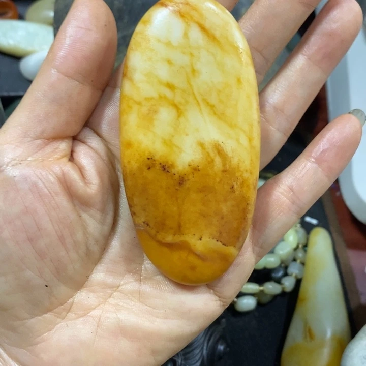 未镶嵌和田玉（糖玉）挂件