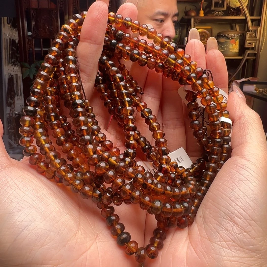 琥珀未镶嵌裸石抚顺琥珀20005六多样性发其一