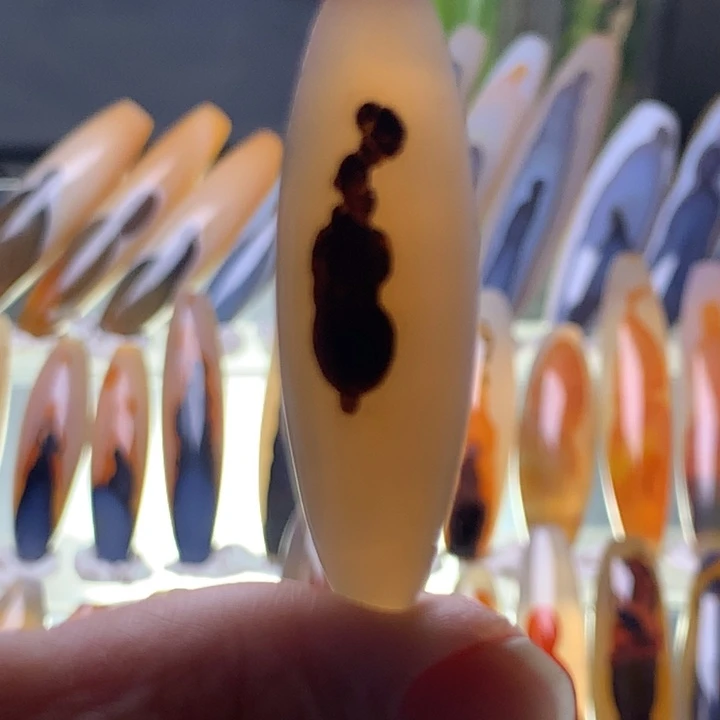 未镶嵌玛瑙/玉髓珠宝半成品30