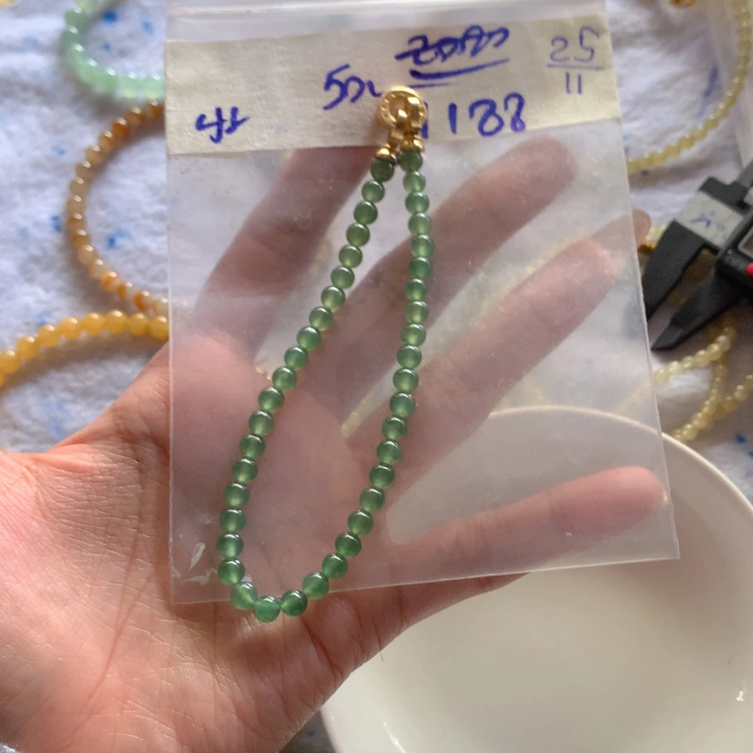 未镶嵌定制翡翠天然缅甸翡翠多样性