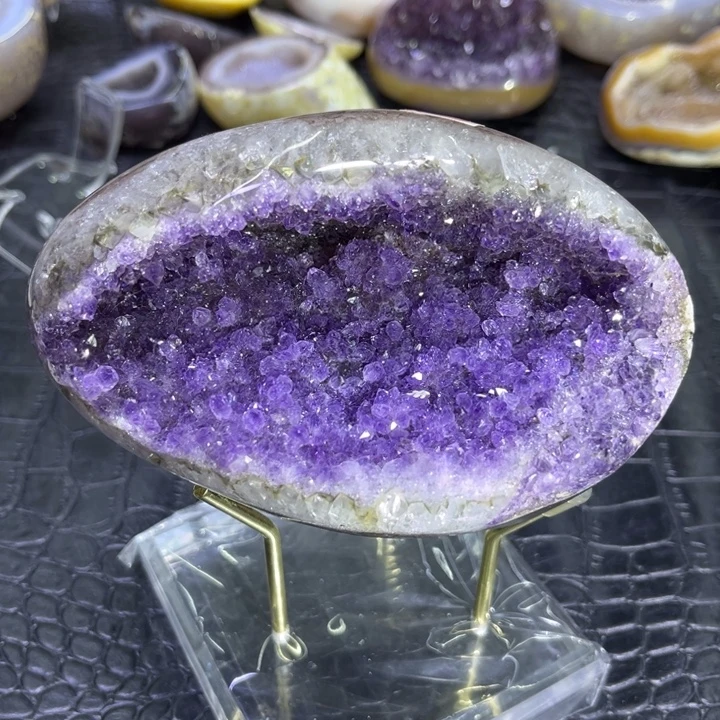 水晶未镶嵌珠宝半成品