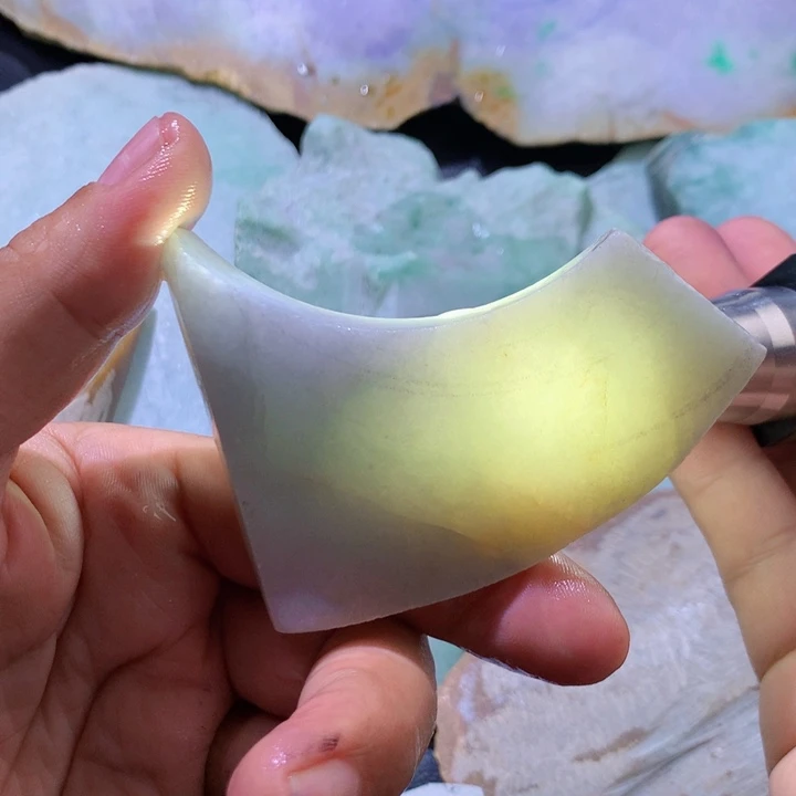 翡翠未镶嵌颈饰缅甸天然翡翠吊坠牌子片料珠子平安扣