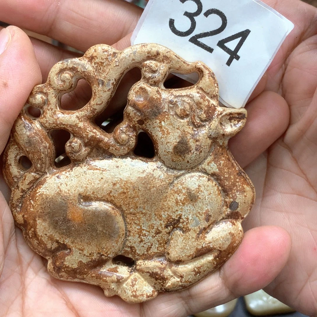 未镶嵌和田玉挂件