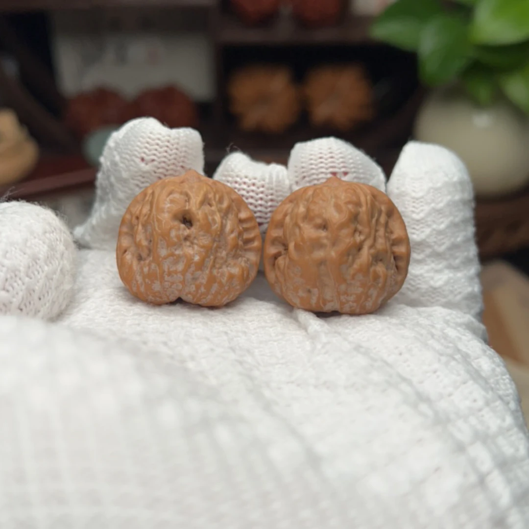 28全品红皮蛤蟆头小手捻文玩核桃