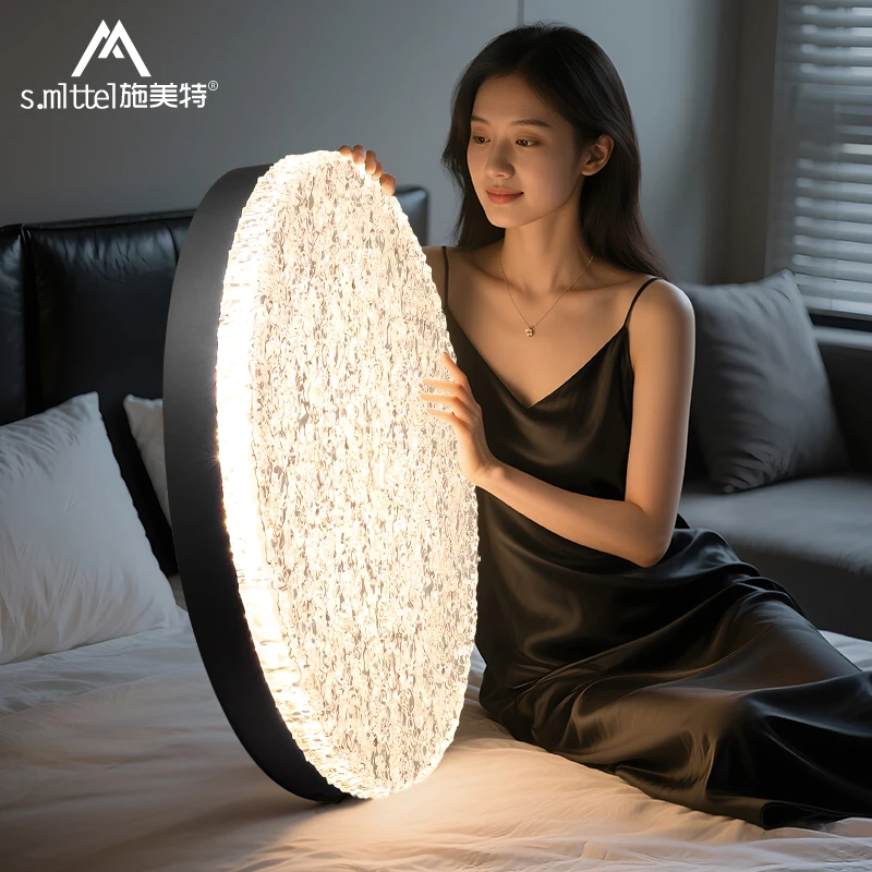 意式极简卧室吸顶灯2025新款轻奢高级感无缝隙护眼主卧房间吸顶灯