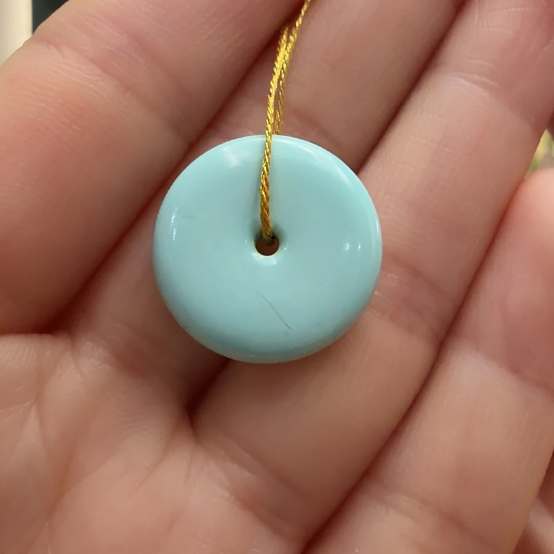 绿松石未镶嵌颈饰