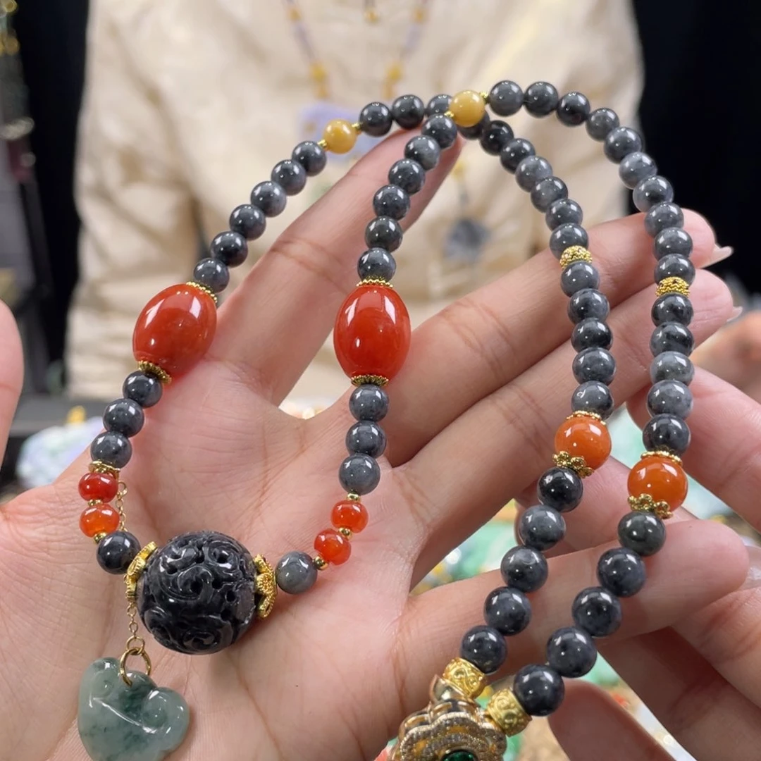 翡翠颈饰未镶嵌代编织