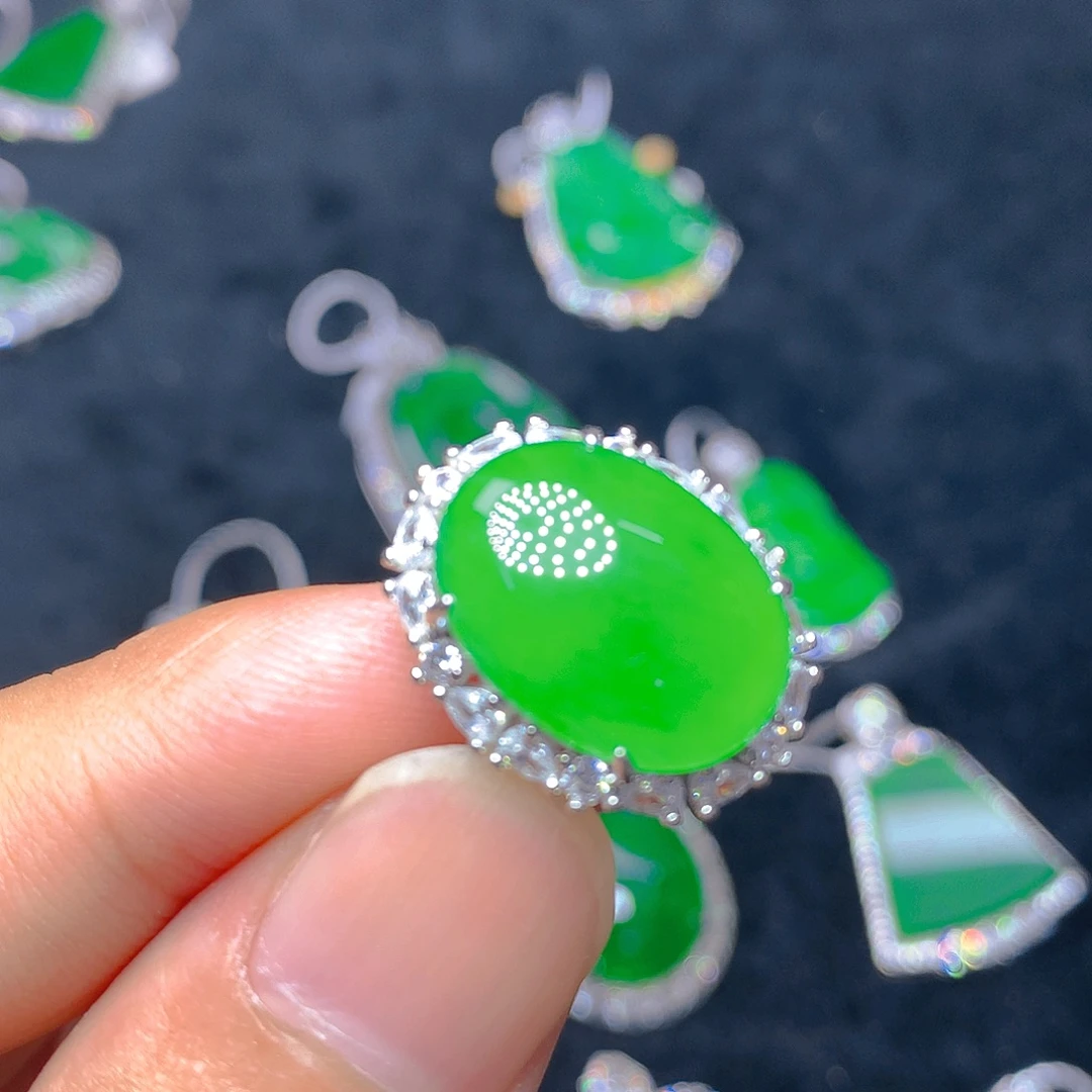 翡翠银S925镶嵌颈饰