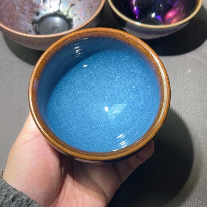 茶盏好吧那我们去找地方