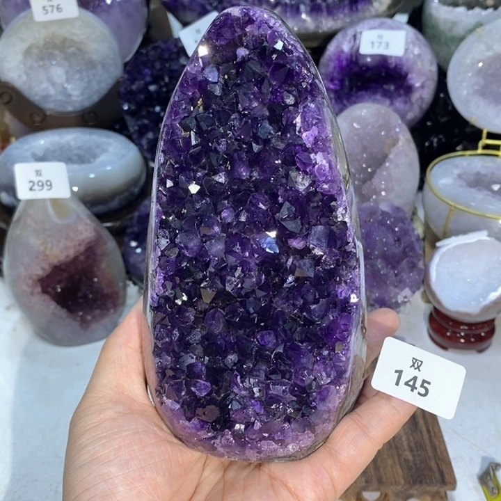 未镶嵌大型摆件（非配饰）水晶
