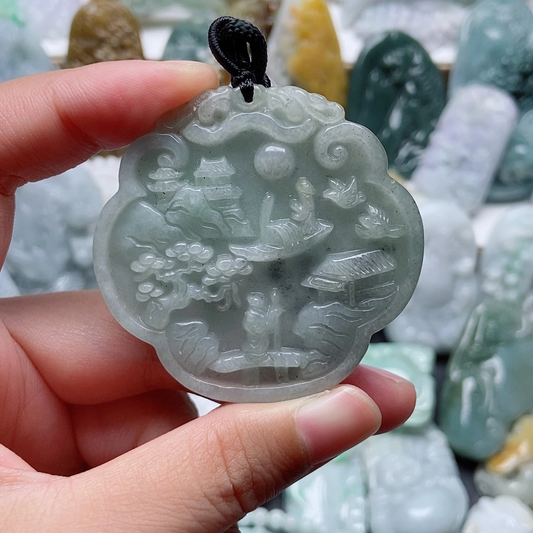 翡翠未镶嵌颈饰翡翠