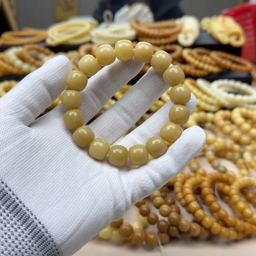 手串菩提根/象牙果13.14 8到10年 鬼工 奶咖