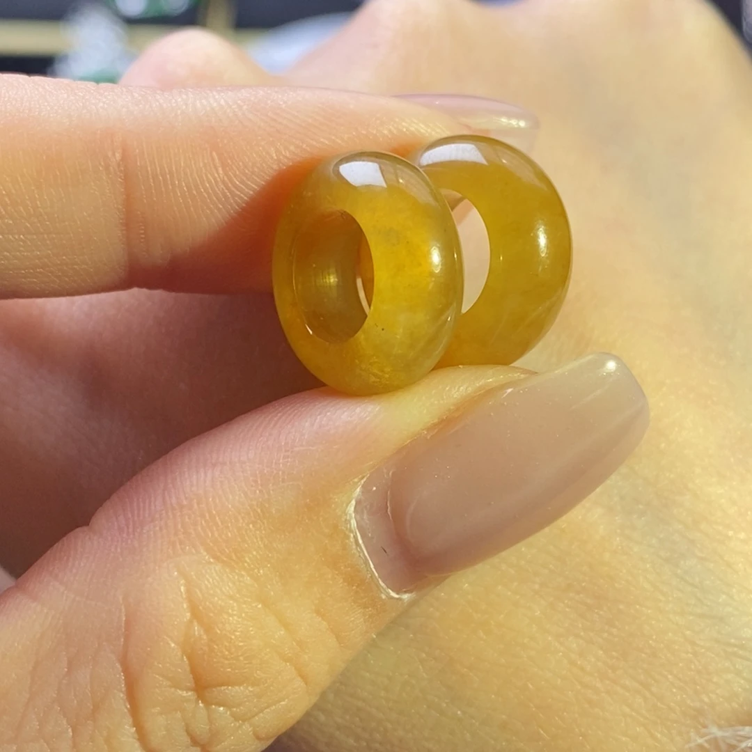翡翠未镶嵌耳饰高冰黄翡轮胎圈