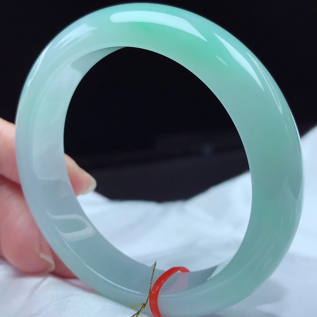 翡翠未镶嵌手镯52圈4738