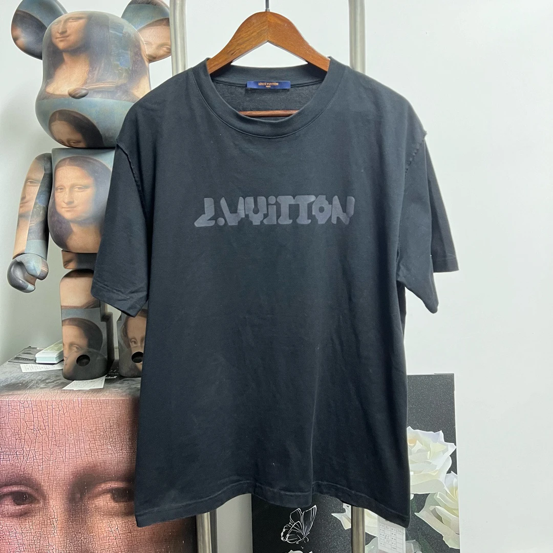 99新 LouisVuitton/路易威登 温感短袖O1956尺码XL 衣长70 胸围55
