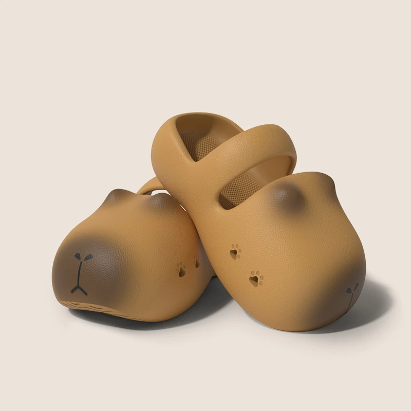 卡皮巴拉洞洞鞋女外穿夏季新款卡通包头绑带拖鞋洗澡防滑沙滩凉鞋