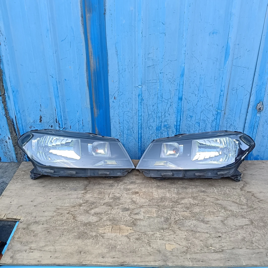 适配16-21款大众桑塔纳前大灯前照明灯车头灯